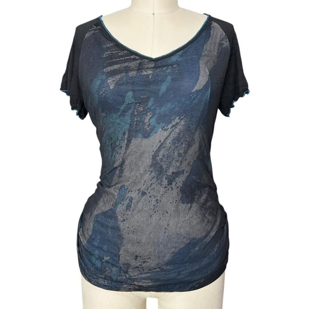Unbranded Women's Blue and Black Shirt